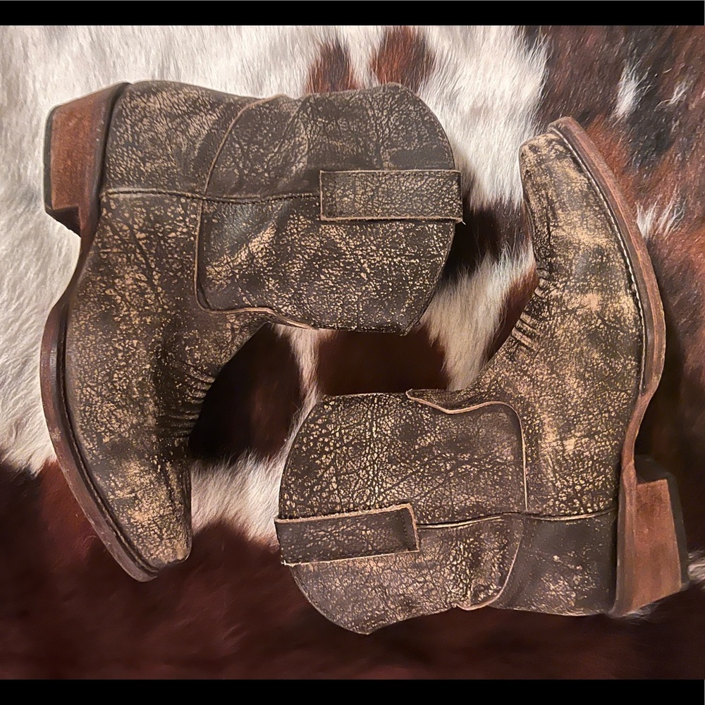 Roper Booties